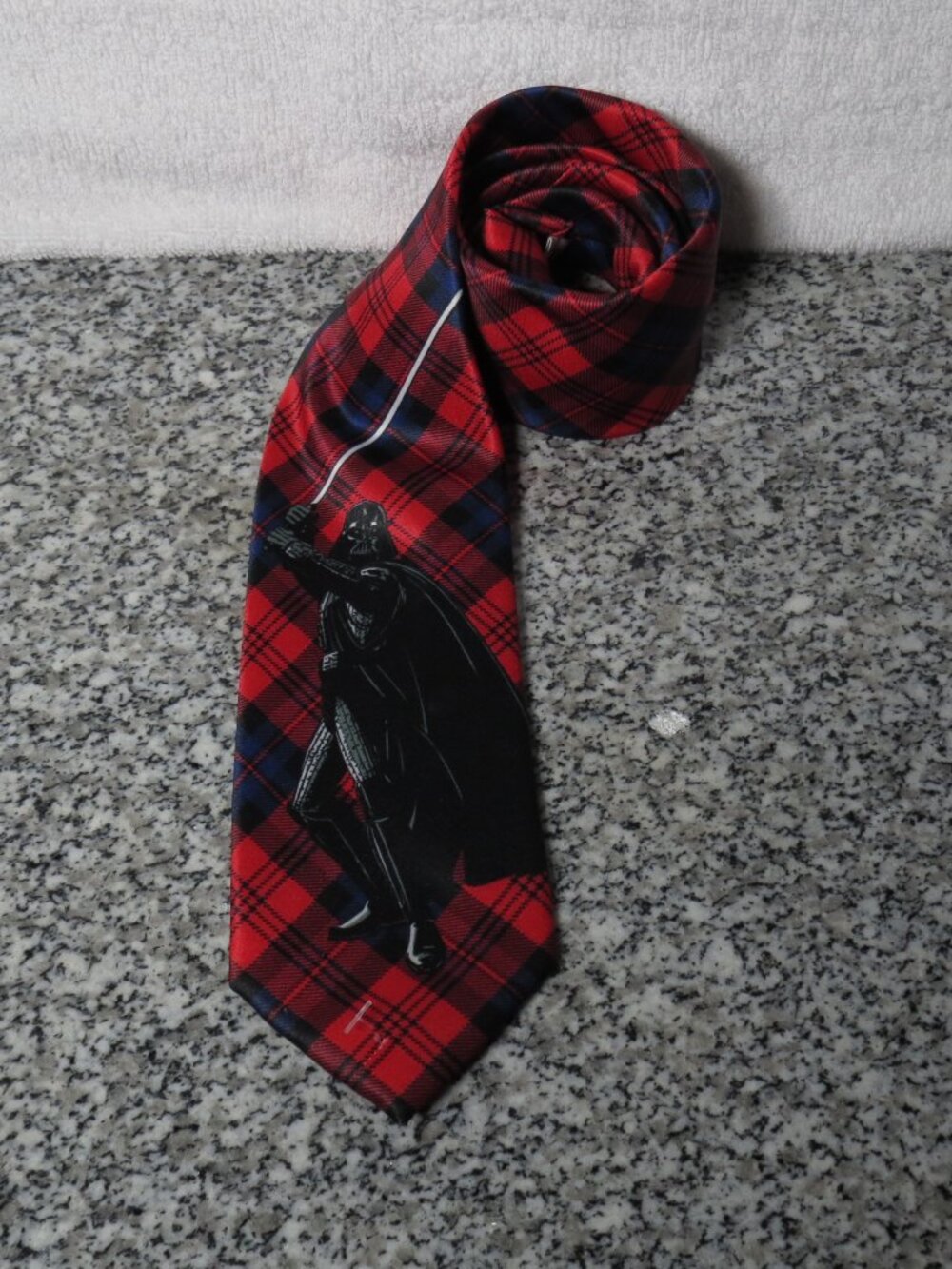 NWOT Star Wars Darth Vader Tie